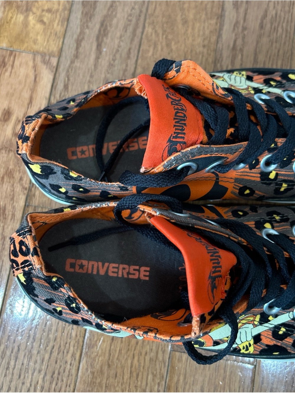 Converse Thundercats Cheetara Sneakers Shoes Women’s Size 7.5 Black Orange - Picture 7 of 11